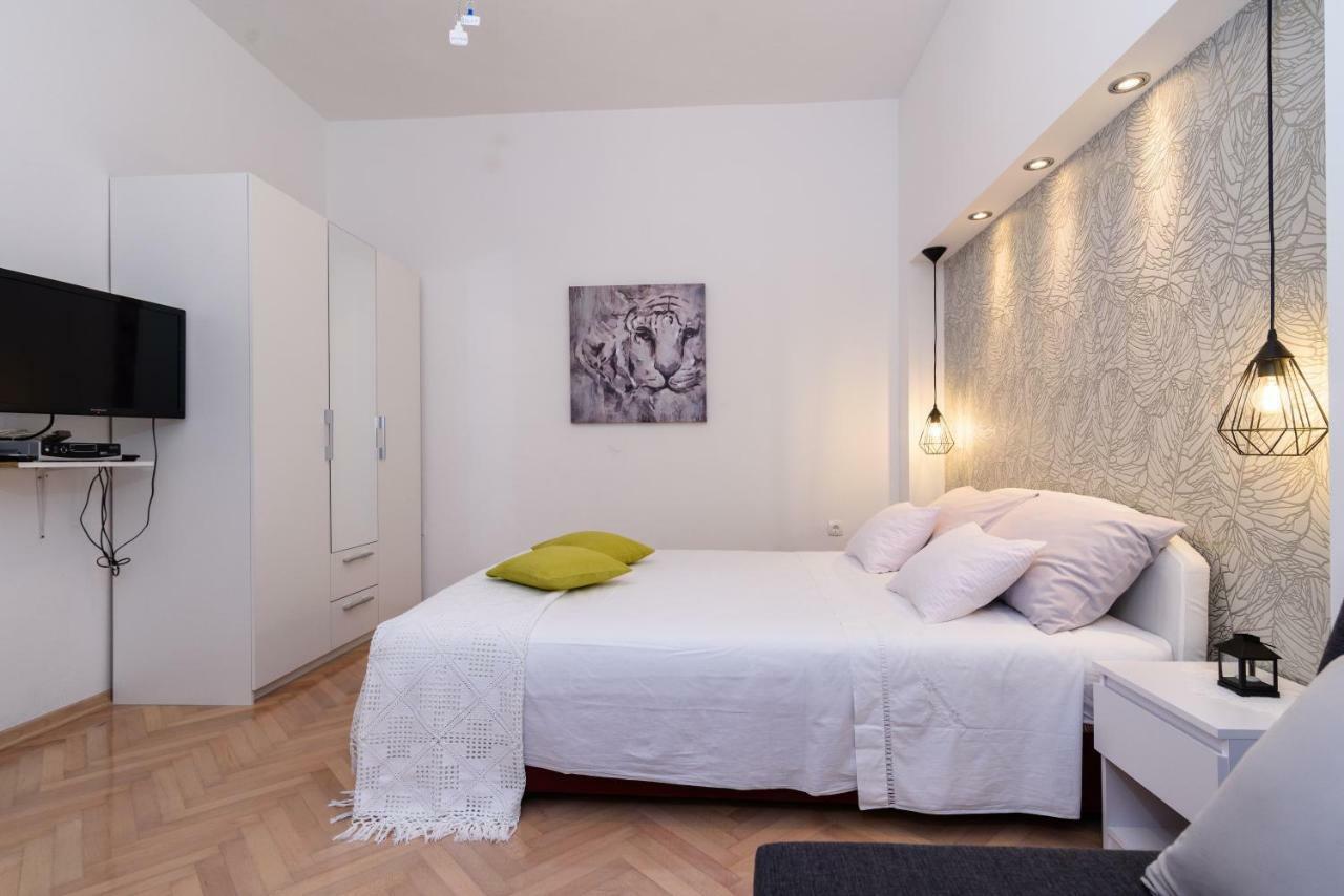 Apartment Sara トロギール エクステリア 写真